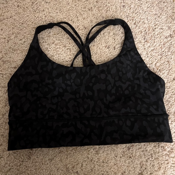 Grey camo
Lululemon Wunder Train Bra - size 10 - Picture 4 of 6